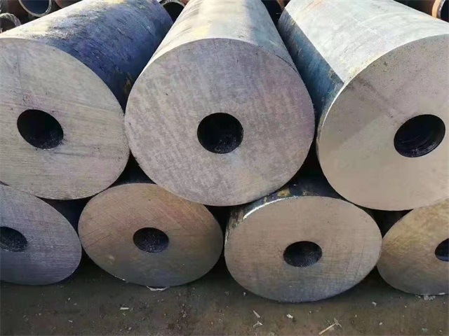 宜宾35crmo厚壁无缝钢管