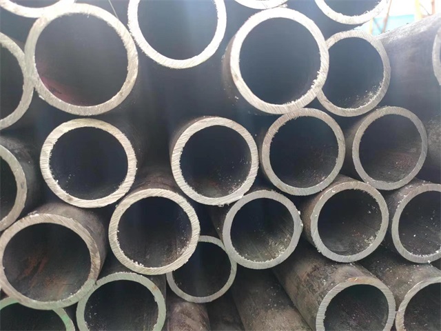 宜宾10#结构用无缝钢管
